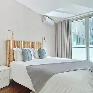  Apartament Upscales By Lovelystay - Private Parking Portugalia
